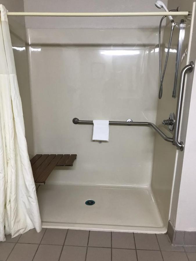 Quality Inn Clinton-Knoxville North Exteriör bild